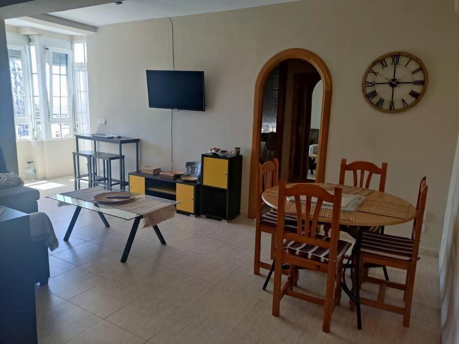 Acogedor Apartamento Frente Al Mar Elena Y Michele Almería Eksteriør bilde